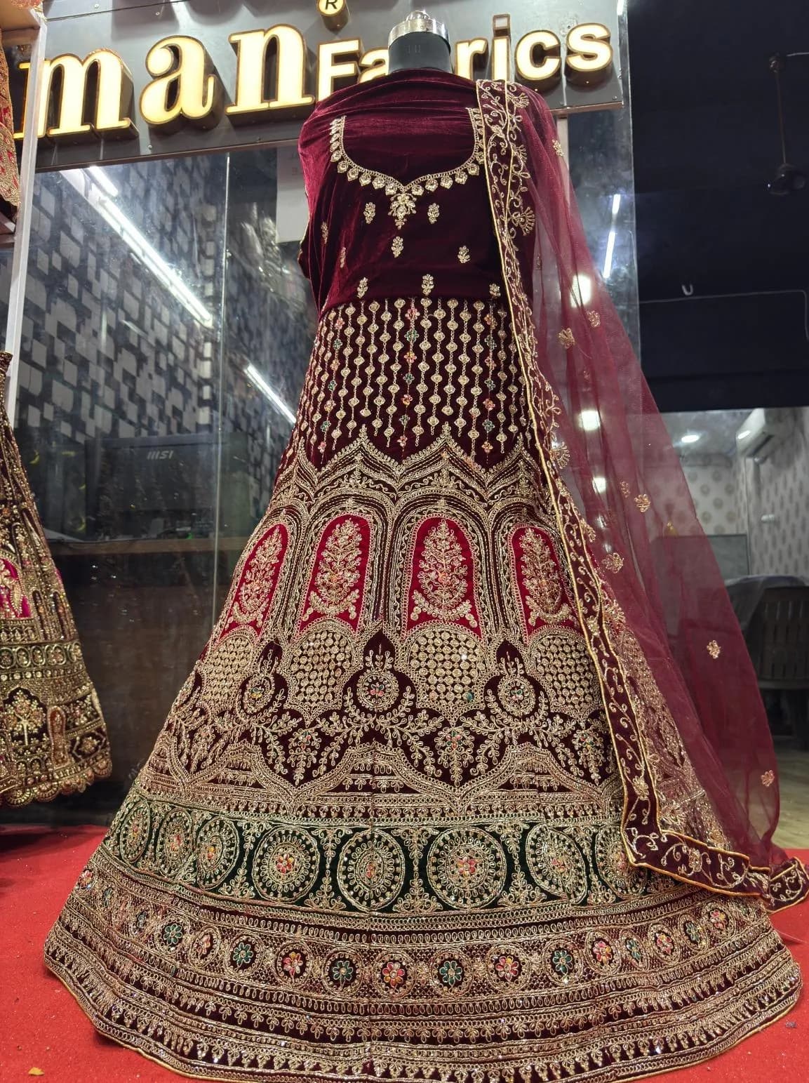 RAJVILAS LEHENGA